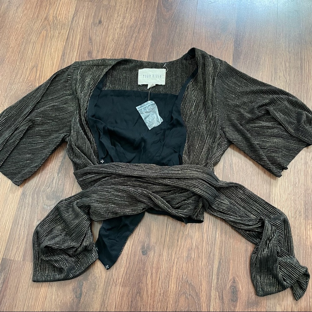 Moon river cropped Xs